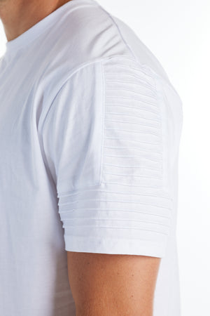 THE MAVERICK TEE