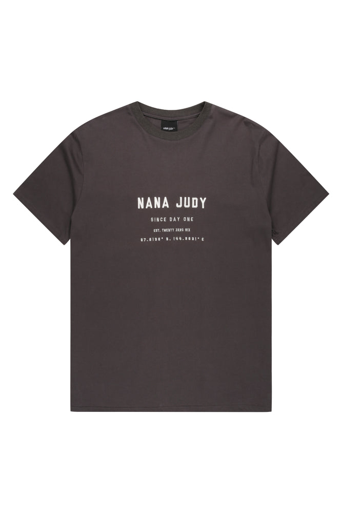 THE MAIN T-SHIRT