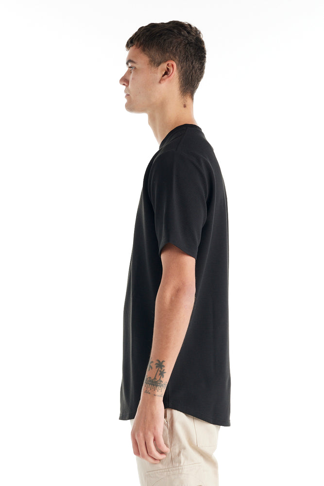 THE ROXFORD T-SHIRT