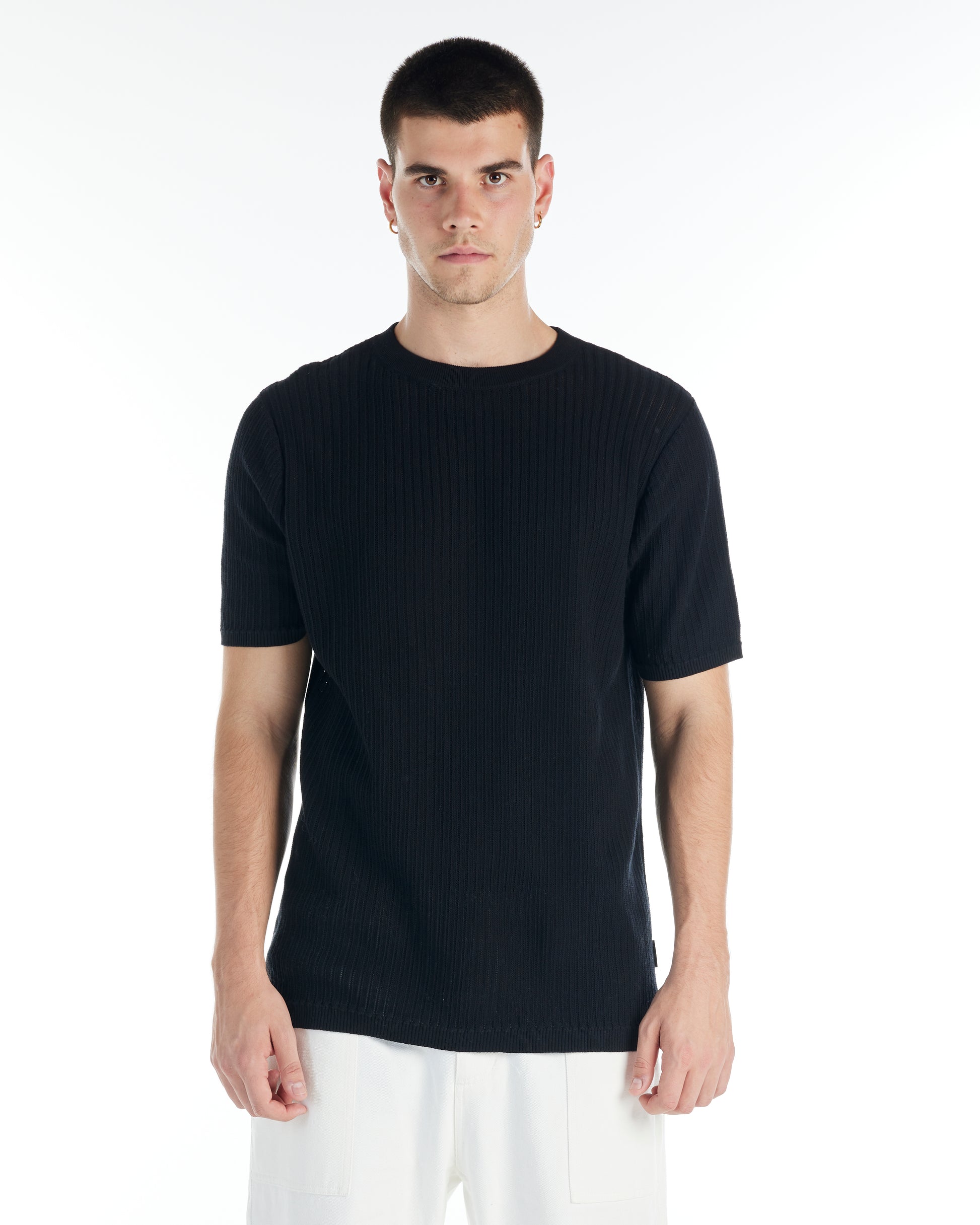 THE VALLEY KNITTED T-SHIRT