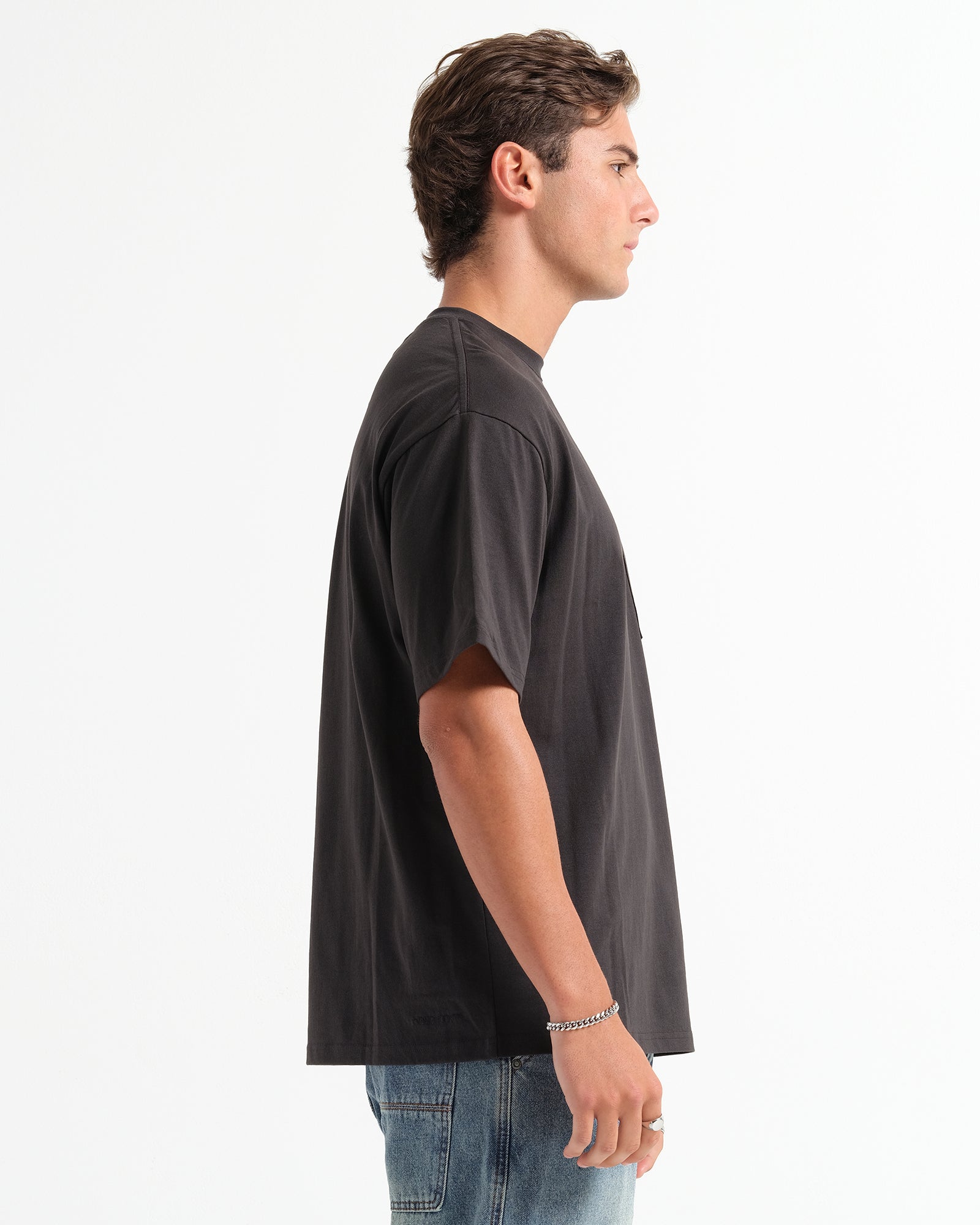 THE ASCOTT 235GSM T-SHIRT