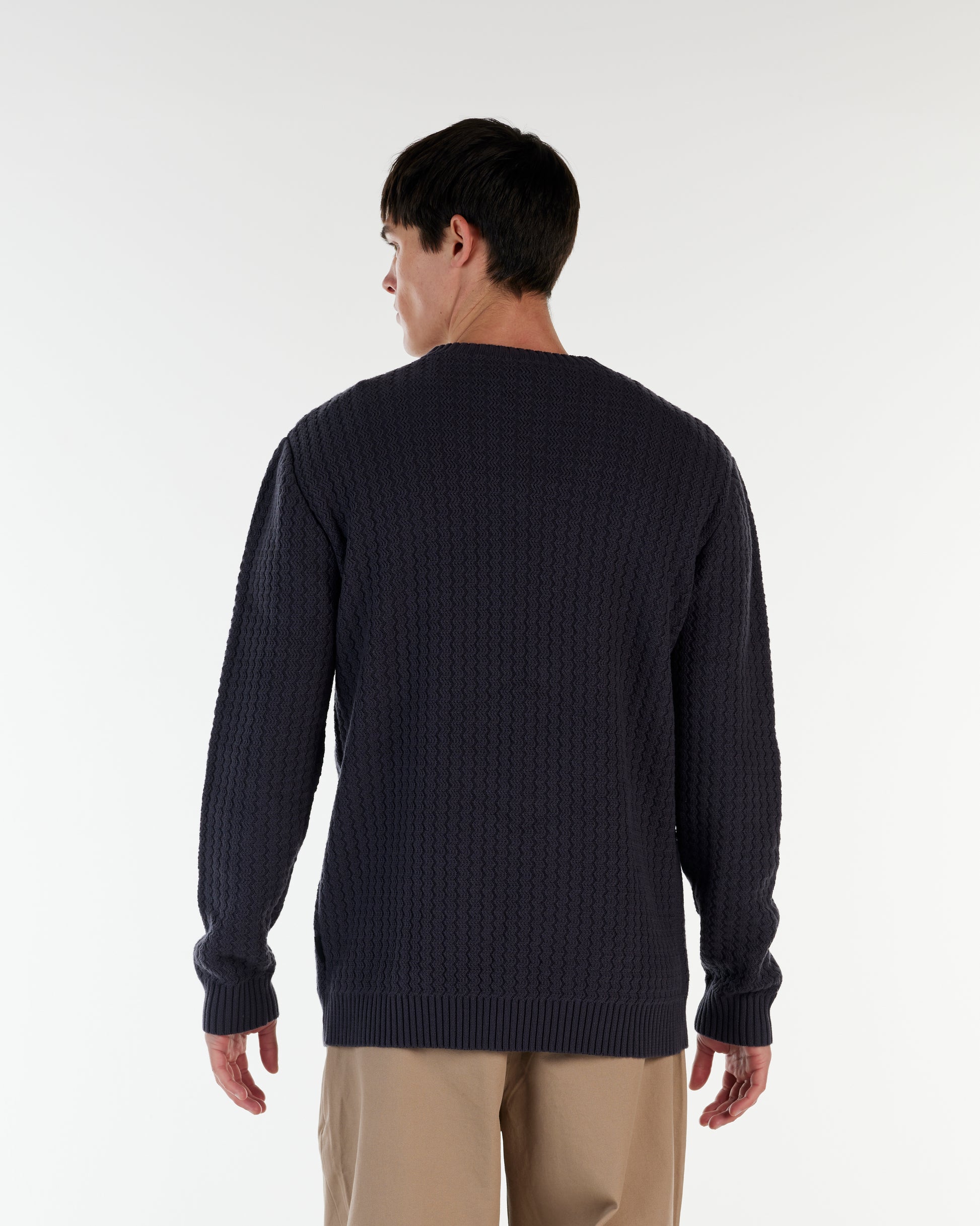 THE ACE KNITTED CREW