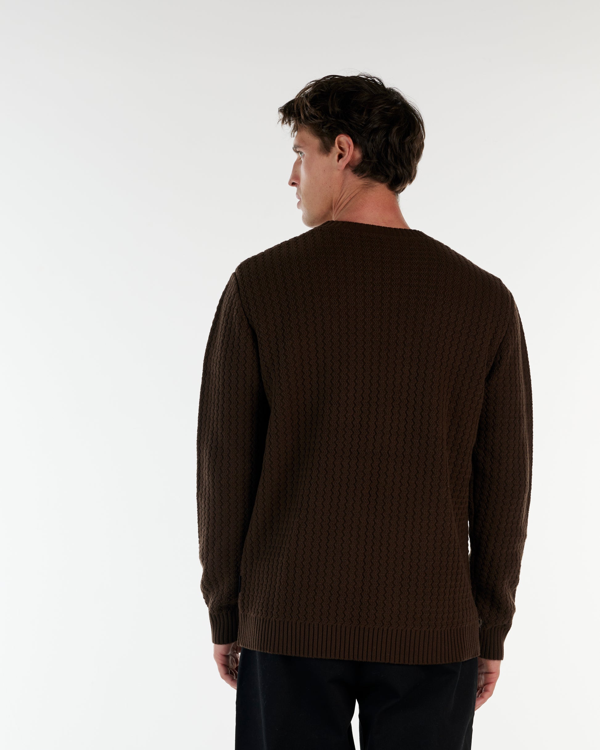 THE ACE KNITTED CREW