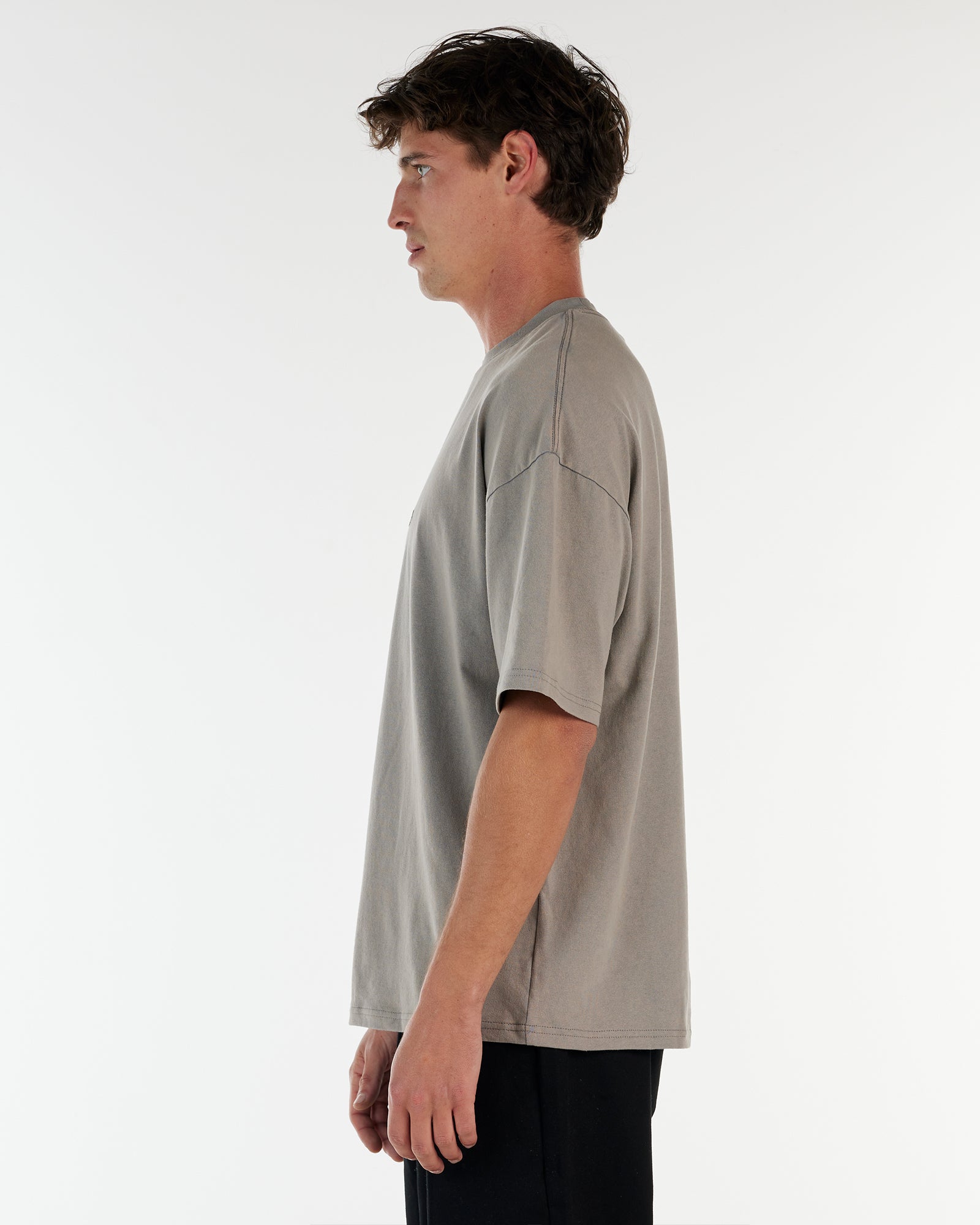 THE WINDSOR 235GSM T-SHIRT