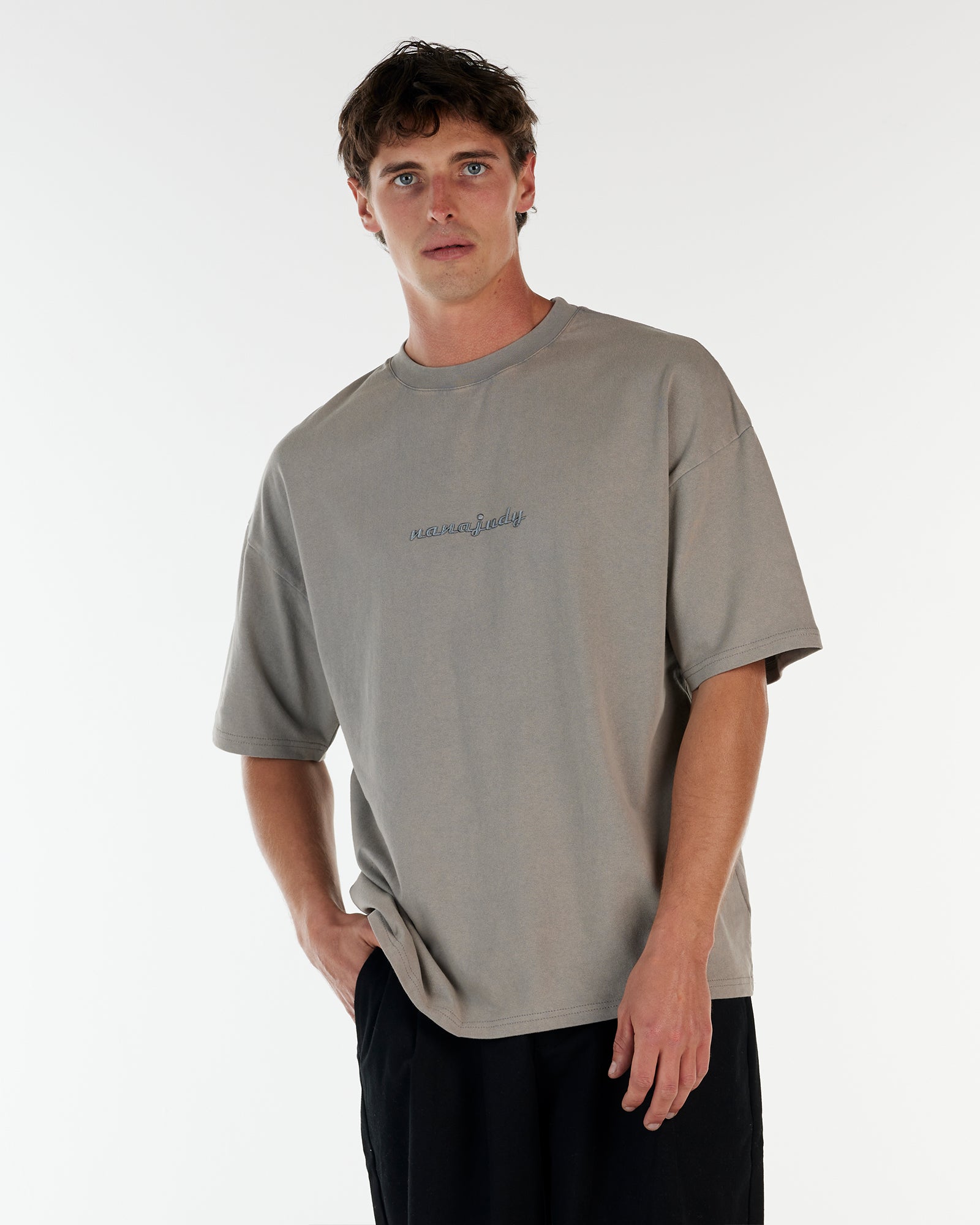 THE WINDSOR 235GSM T-SHIRT