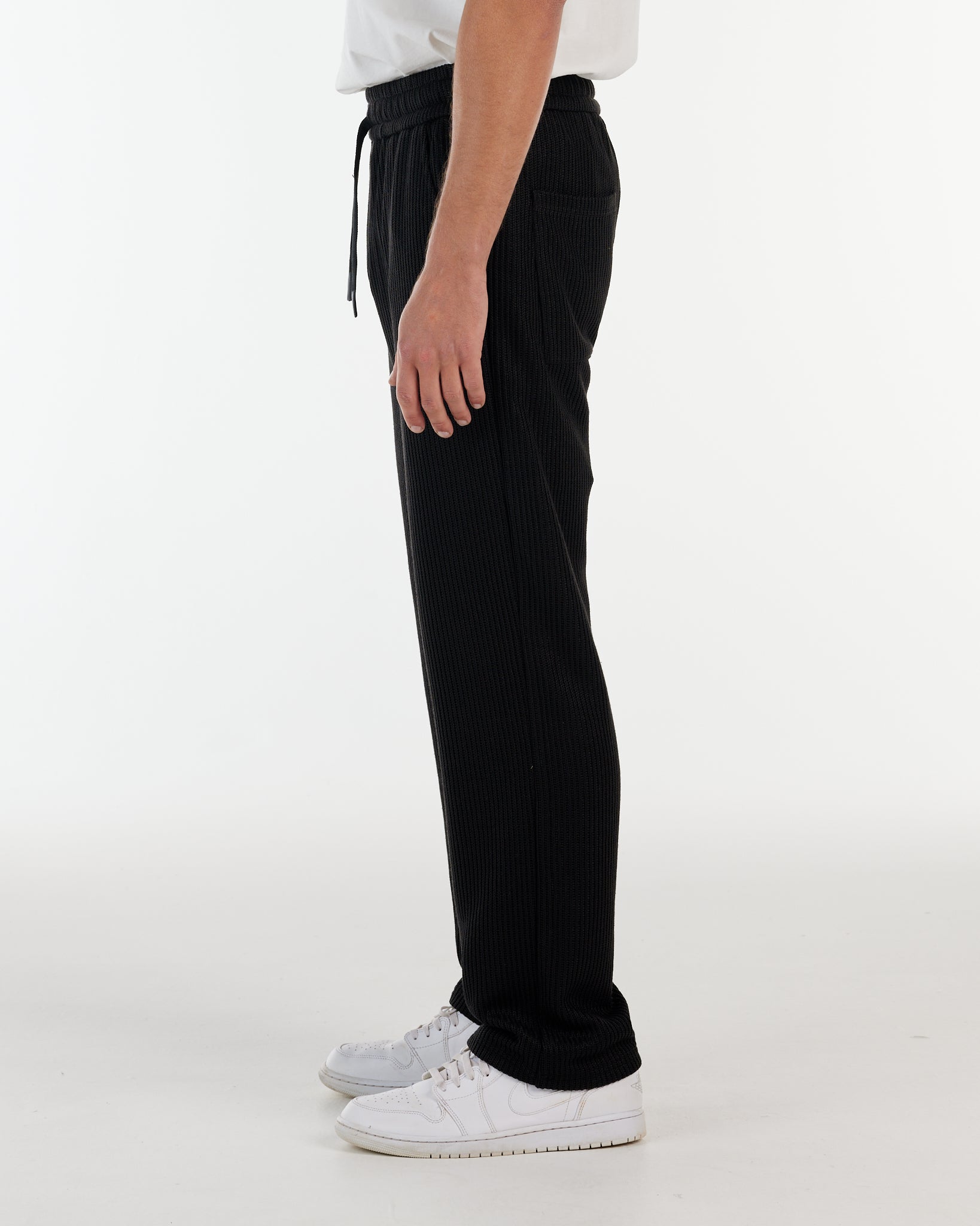 THE HAMPTON KNITTED PANT