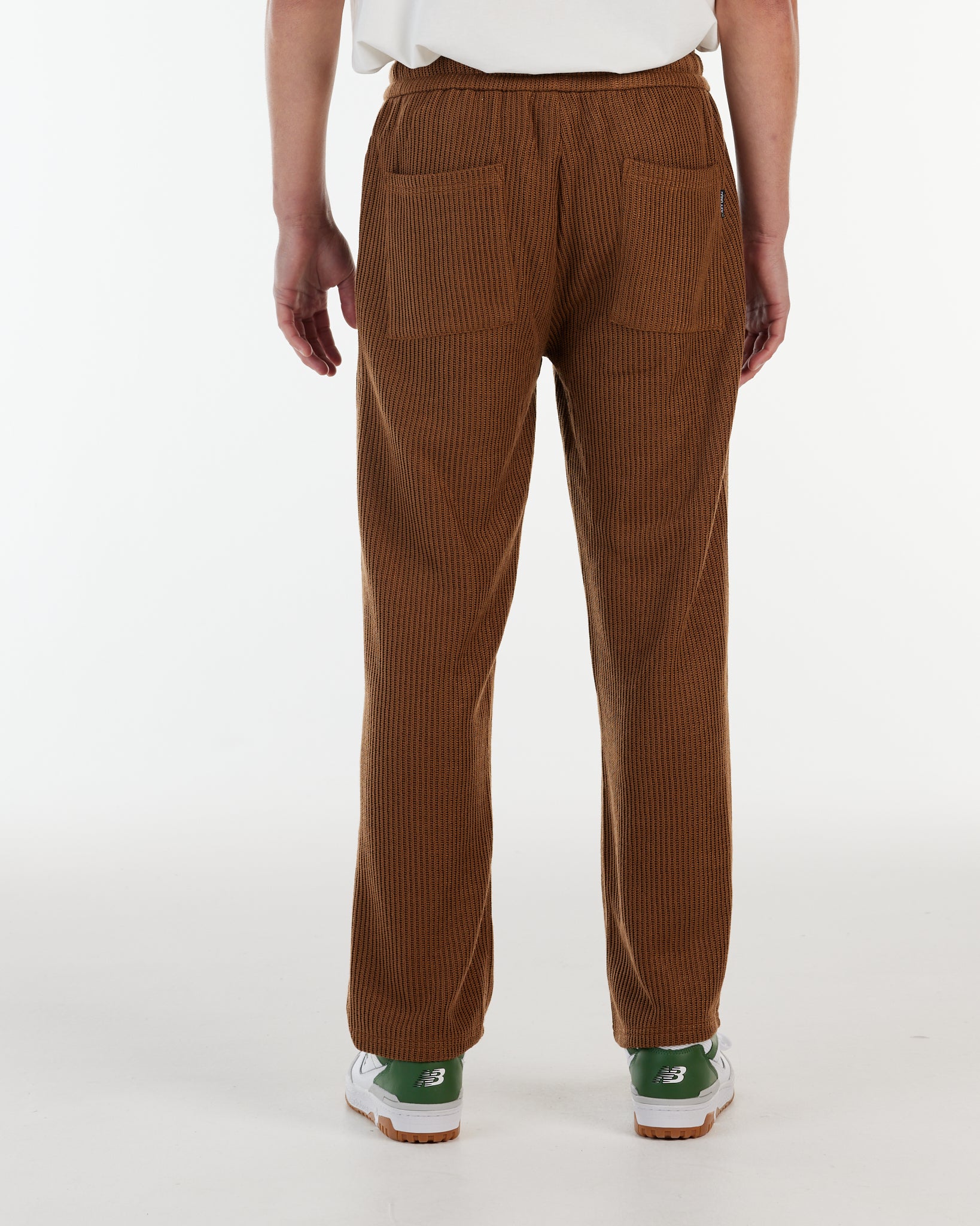 THE HAMPTON KNITTED PANT