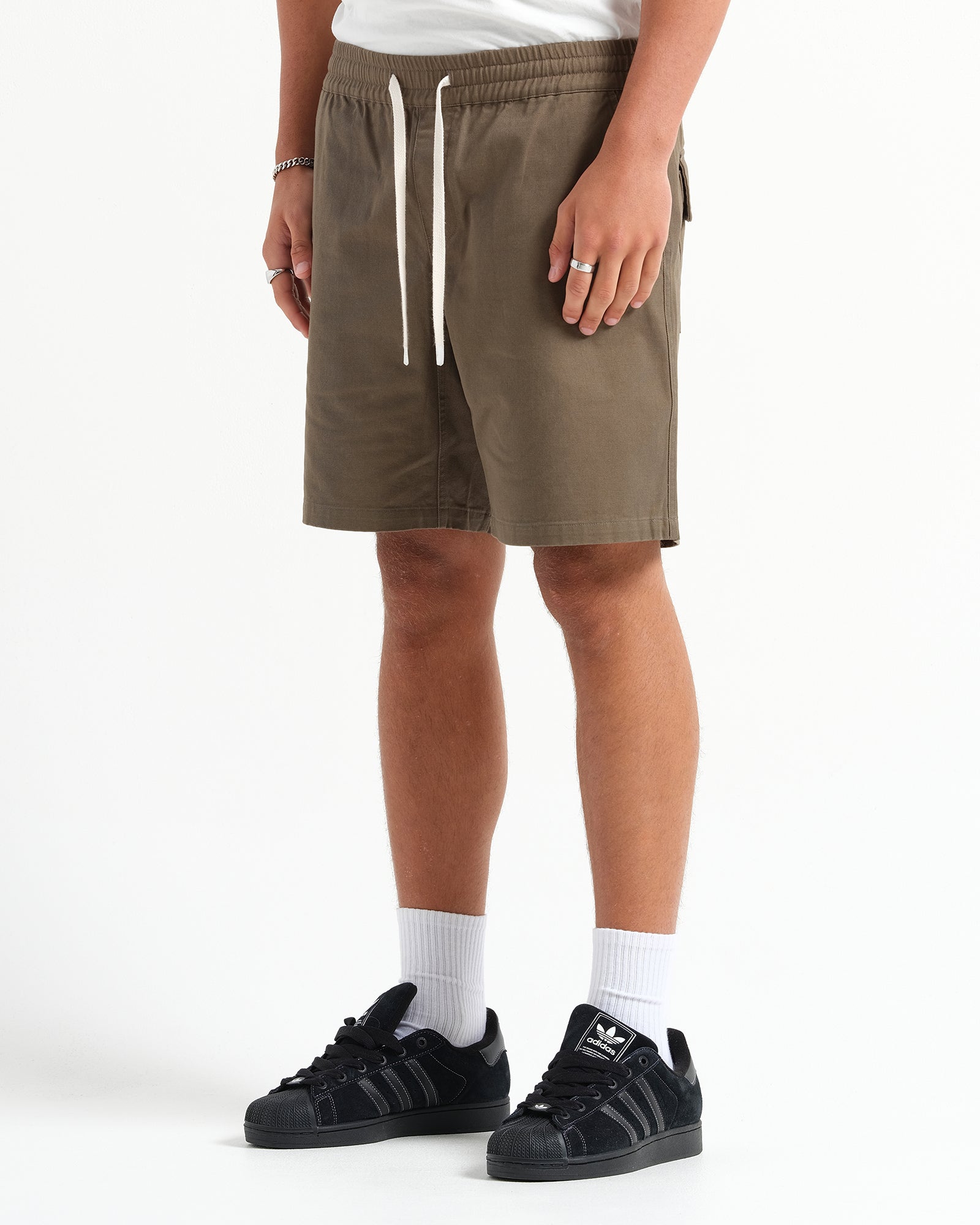 THE VILLA SHORT