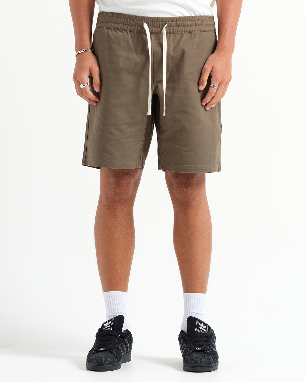 THE VILLA SHORT