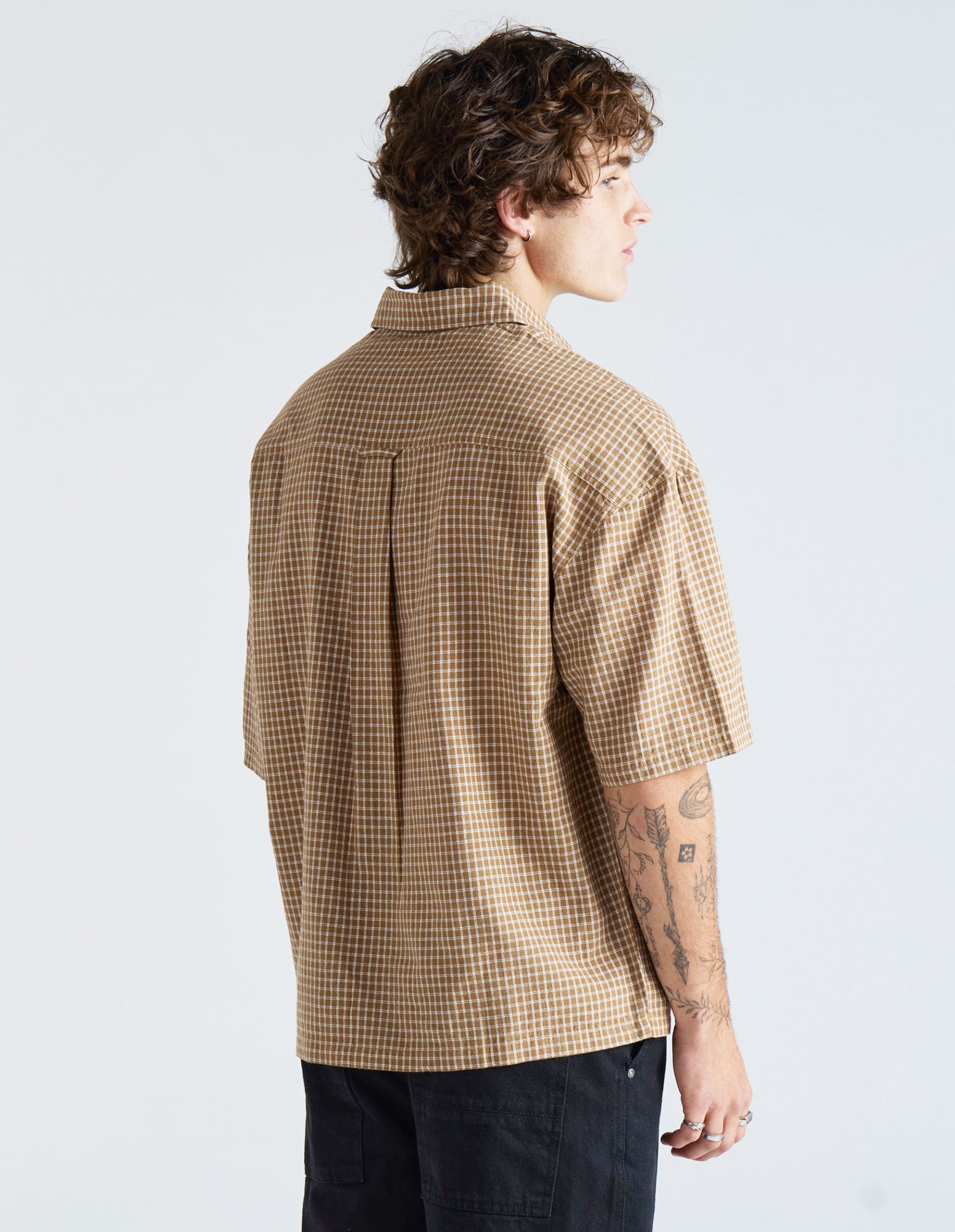 THE EVAN SS SHIRT