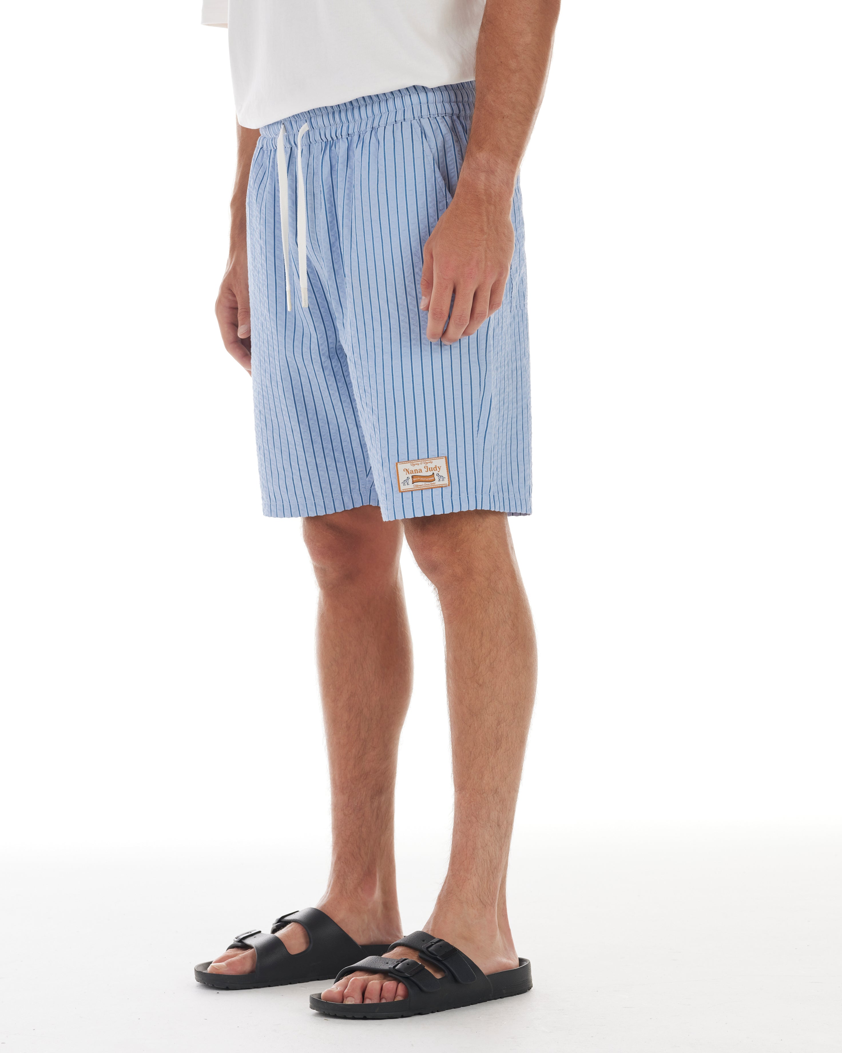 THE VICTOR SHORT