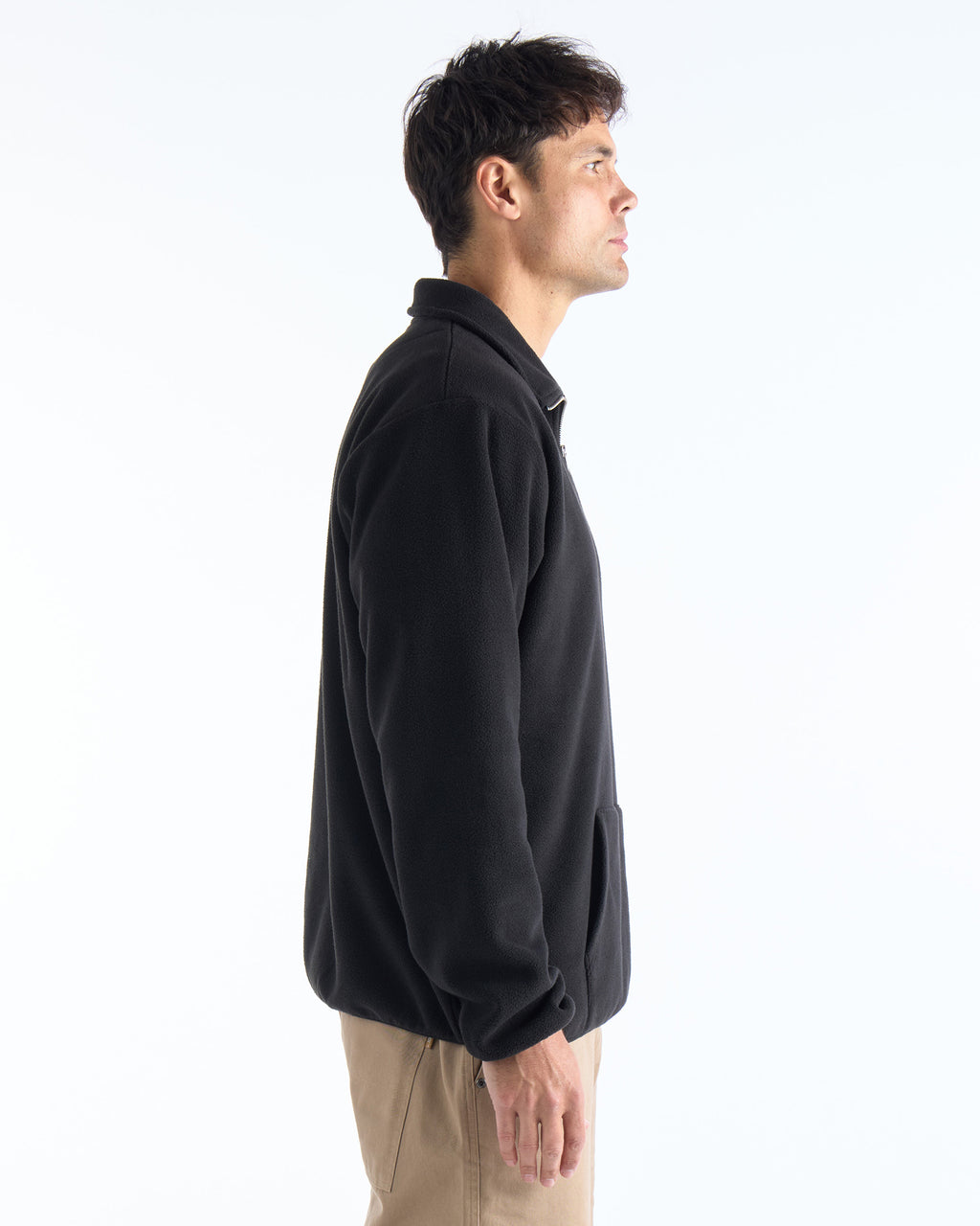 THE CLASSIC QUARTER ZIP SWEATER