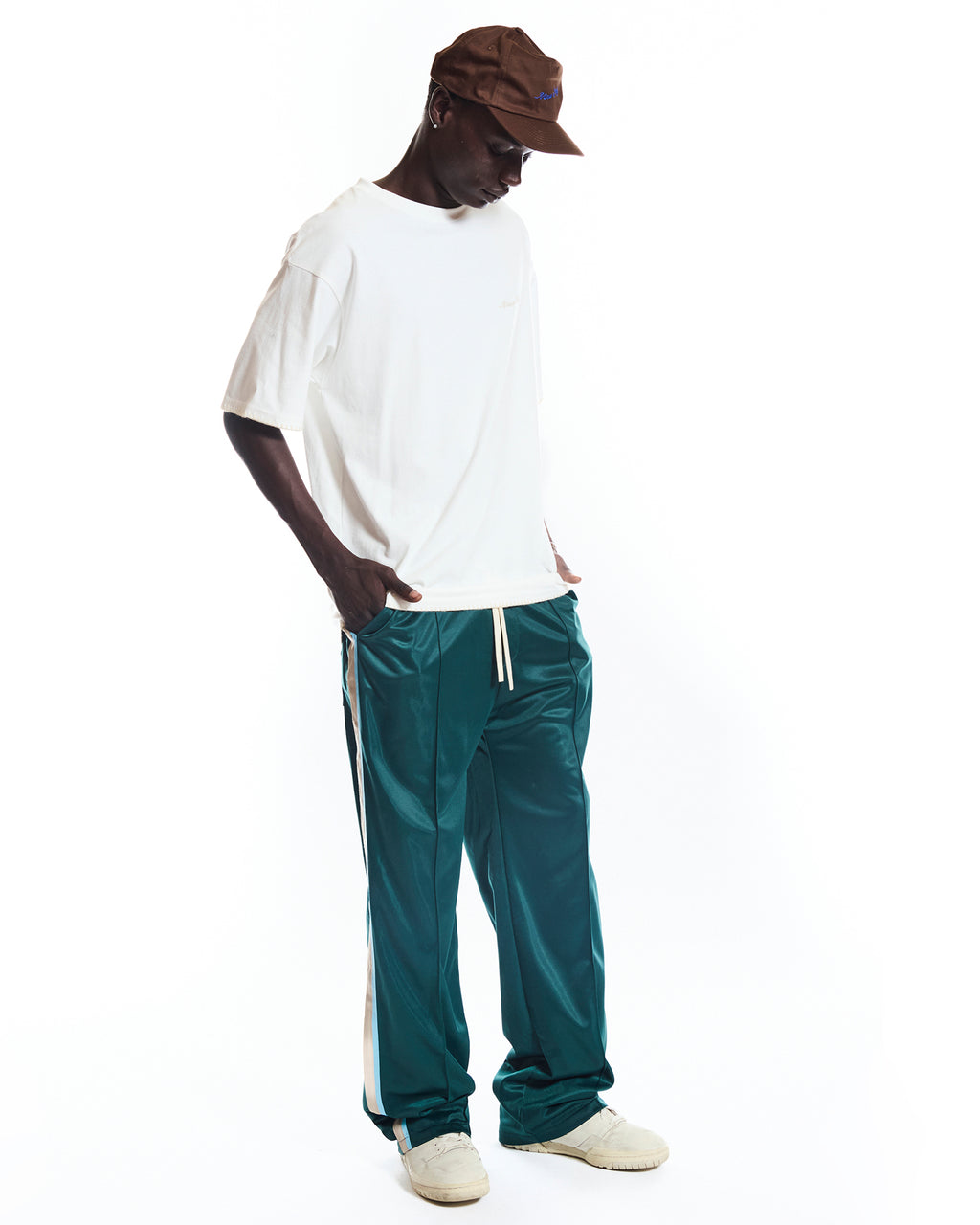 THE LAKEVIEW T-SHIRT