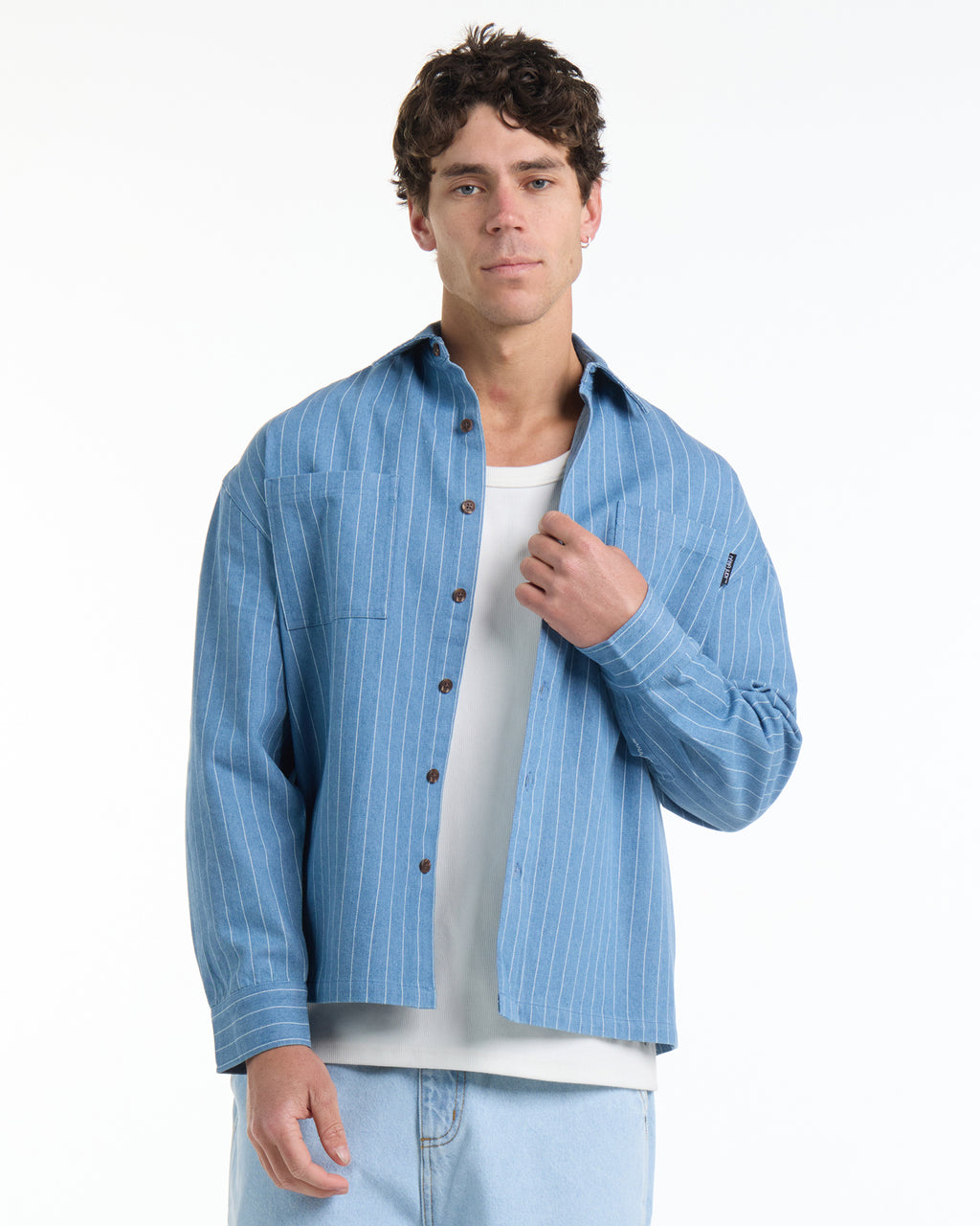 THE LE PANIER DENIM SHIRT