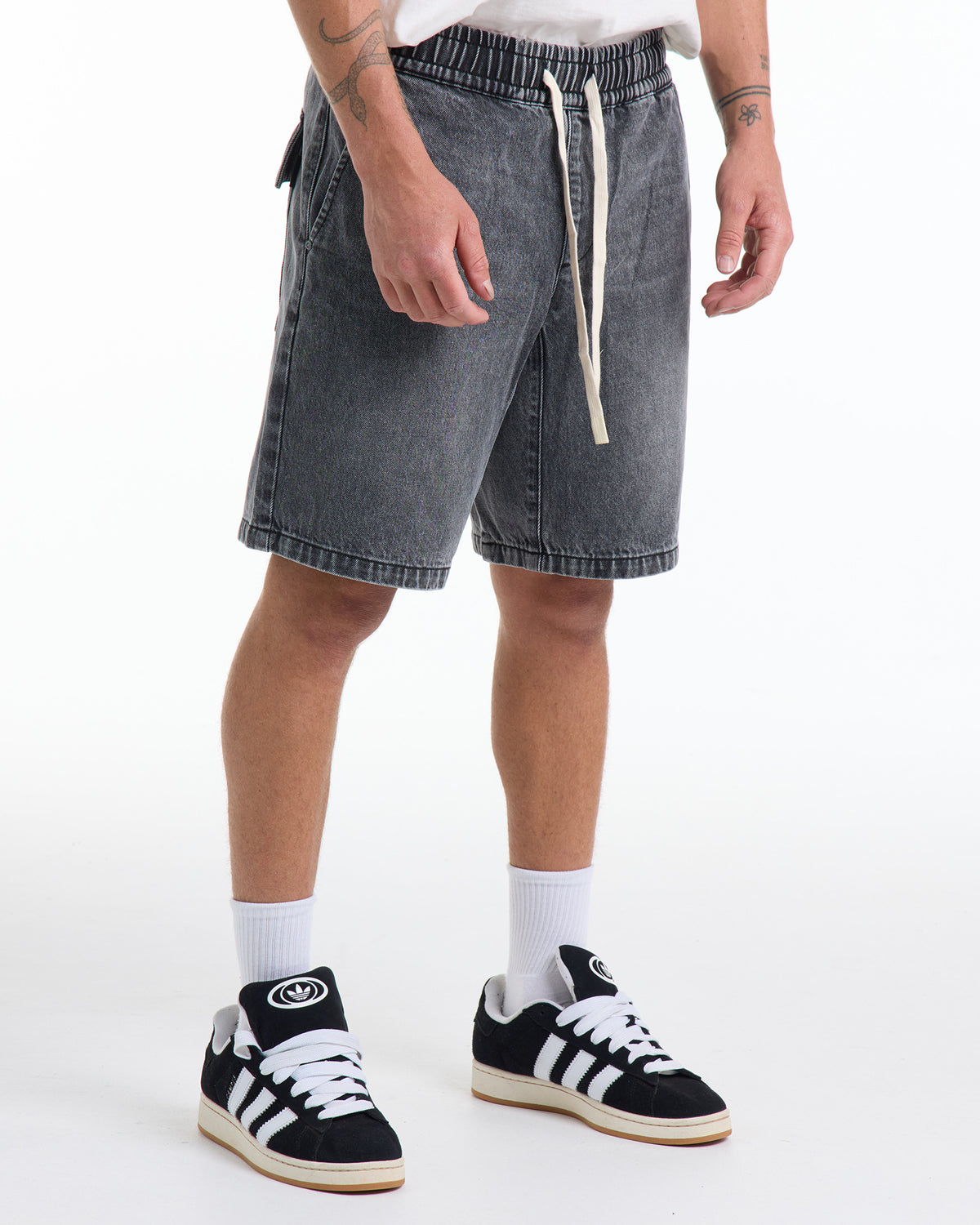 THE VILLA DENIM SHORT