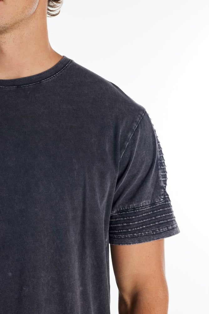 THE MAVERICK T-SHIRT