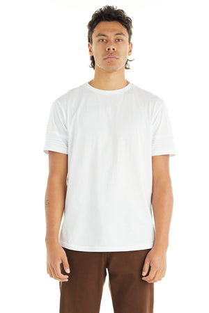 THE MAVERICK TEE
