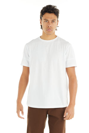 THE MAVERICK TEE