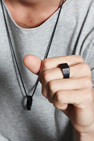 NANA X VITALY LOURD RING